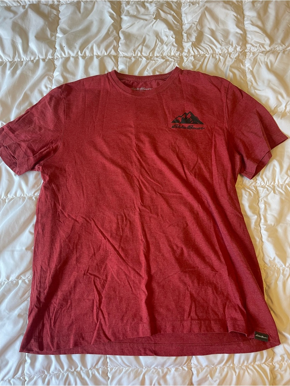 Eddie Bauer Men's Deep Red Short-Sleeve Crew Tee with Mountain Logo